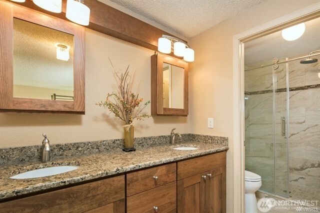 18328 Baldwin Road Bothell, WA 98012 - Photo 16 of 24