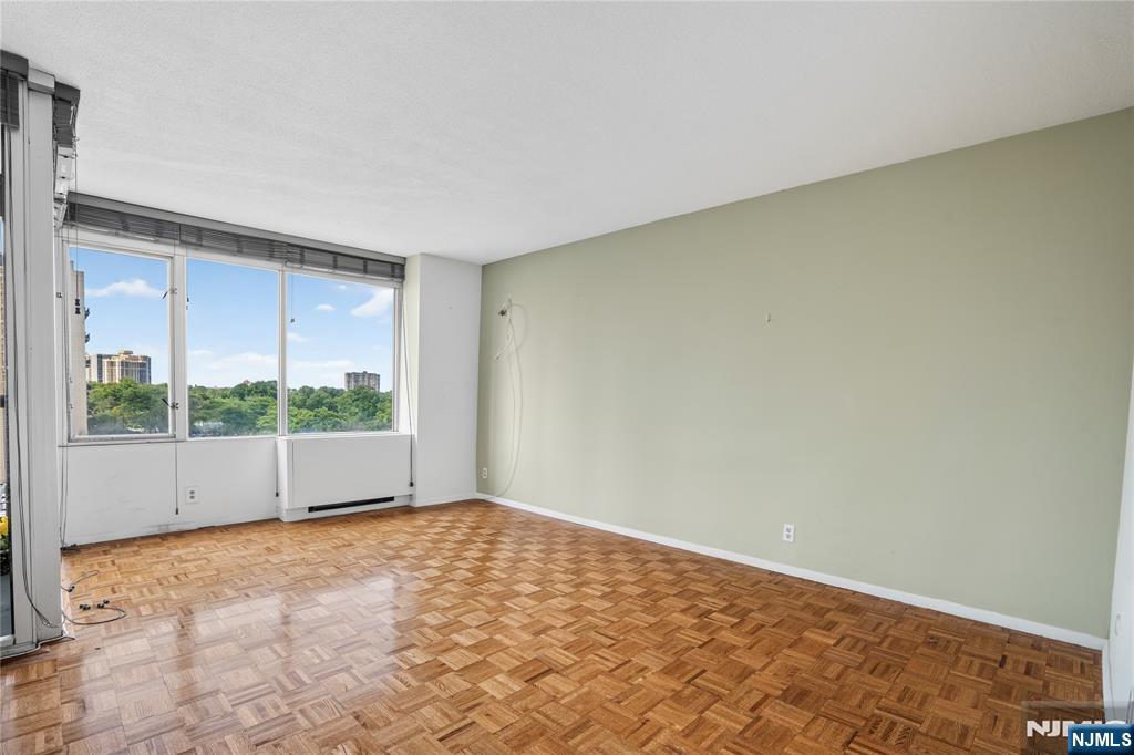 6 Horizon Road, Unit 602 Fort Lee, NJ 07024 - Photo 17 of 35