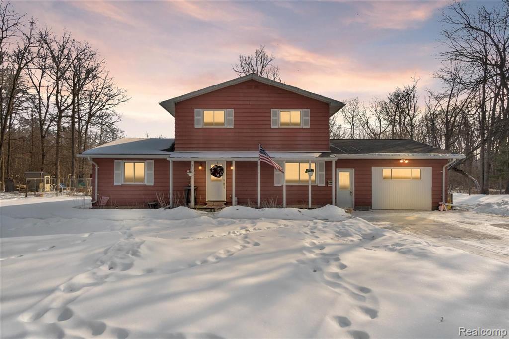 14490 Duffield Road Montrose, MI 48457 - Photo 1 of 43