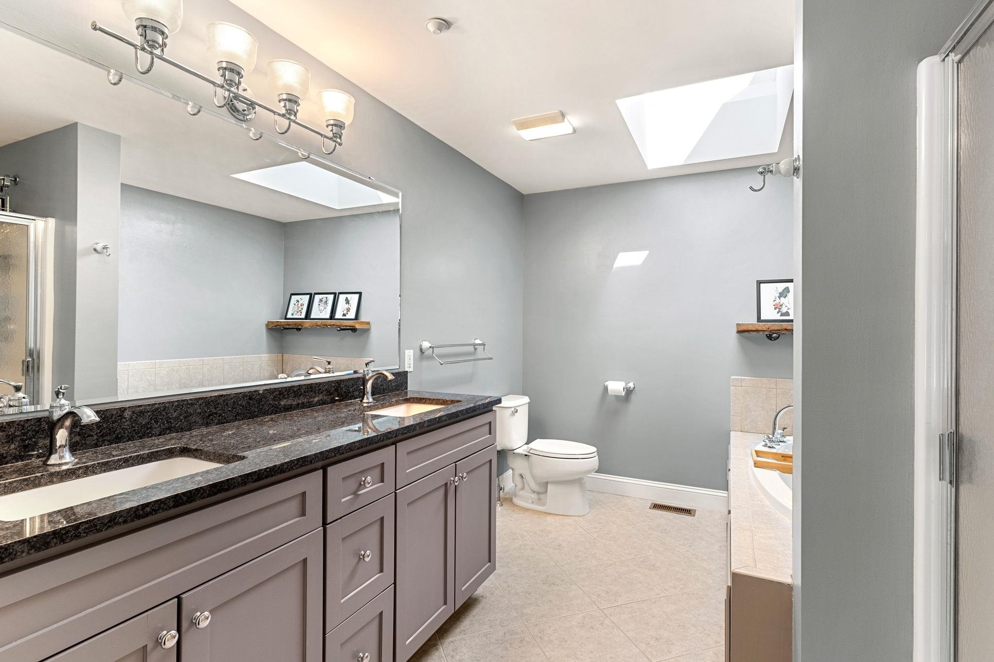 6 Bay Road, Unit 34 Newmarket, NH 03857 - Photo 8 of 31