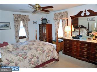 276 Old Eagle School Road Wayne, PA 19087 - Photo 6 of 11 Bedroom - Main