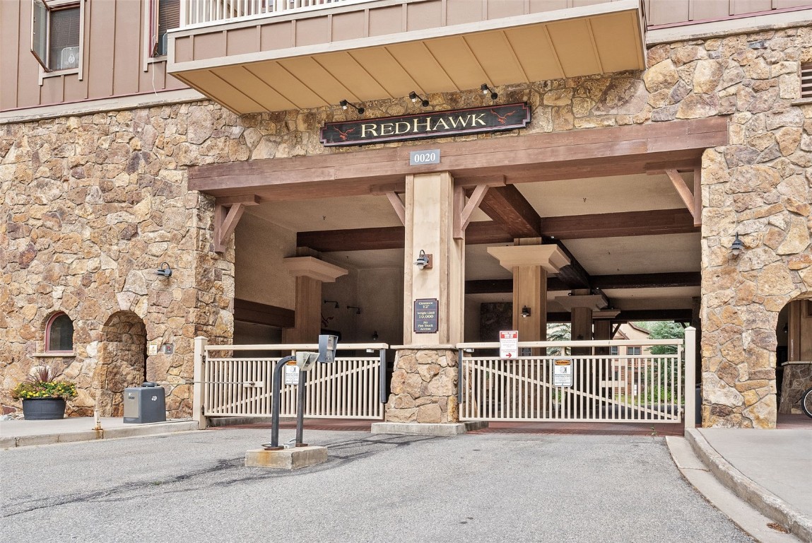 231 Hawk Circle, Unit 2324 Keystone, CO 80435 - Photo 2 of 48 front view of a building