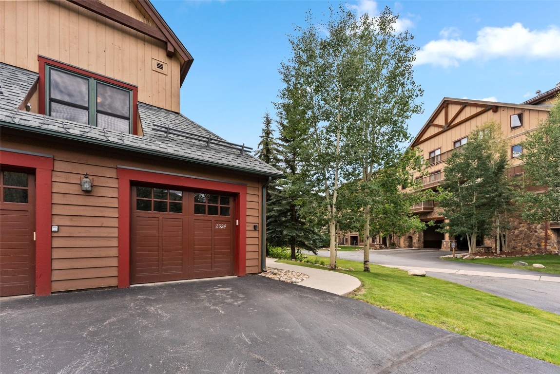 231 Hawk Circle, Unit 2324 Keystone, CO 80435 - Photo 38 of 48 a view of a house with a outdoor space