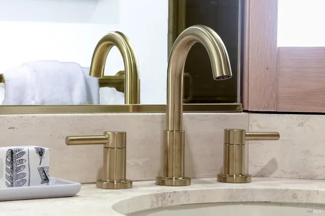 $360,000 | 100 Deer Valley Road, Unit GC, San Rafael, CA 94903