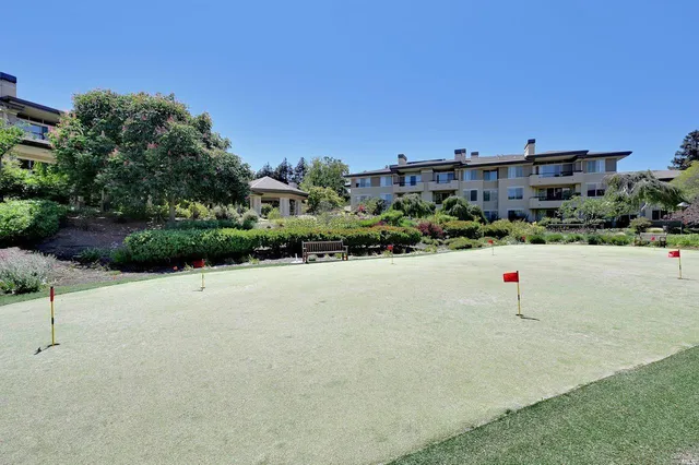 $360,000 | 100 Deer Valley Road, Unit GC, San Rafael, CA 94903