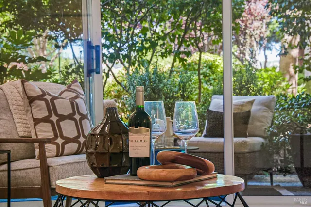 $360,000 | 100 Deer Valley Road, Unit GC, San Rafael, CA 94903