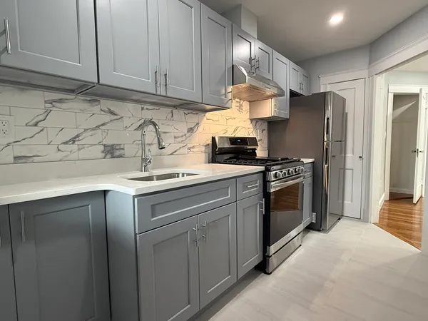 $1,750 | 55 Armory Street, Unit 3, Quincy, MA 02169