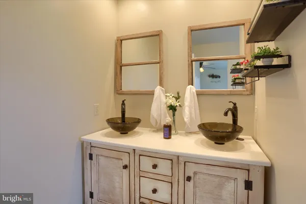 $415,000 | 365 Lynne Drive, Mount Wolf, PA 17347