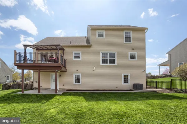$415,000 | 365 Lynne Drive, Mount Wolf, PA 17347