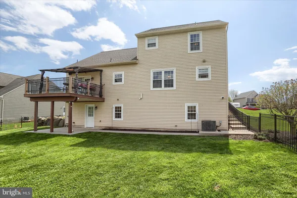 $415,000 | 365 Lynne Drive, Mount Wolf, PA 17347