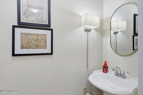 $298,000 | 38 Church Street, Lake, MS 39092