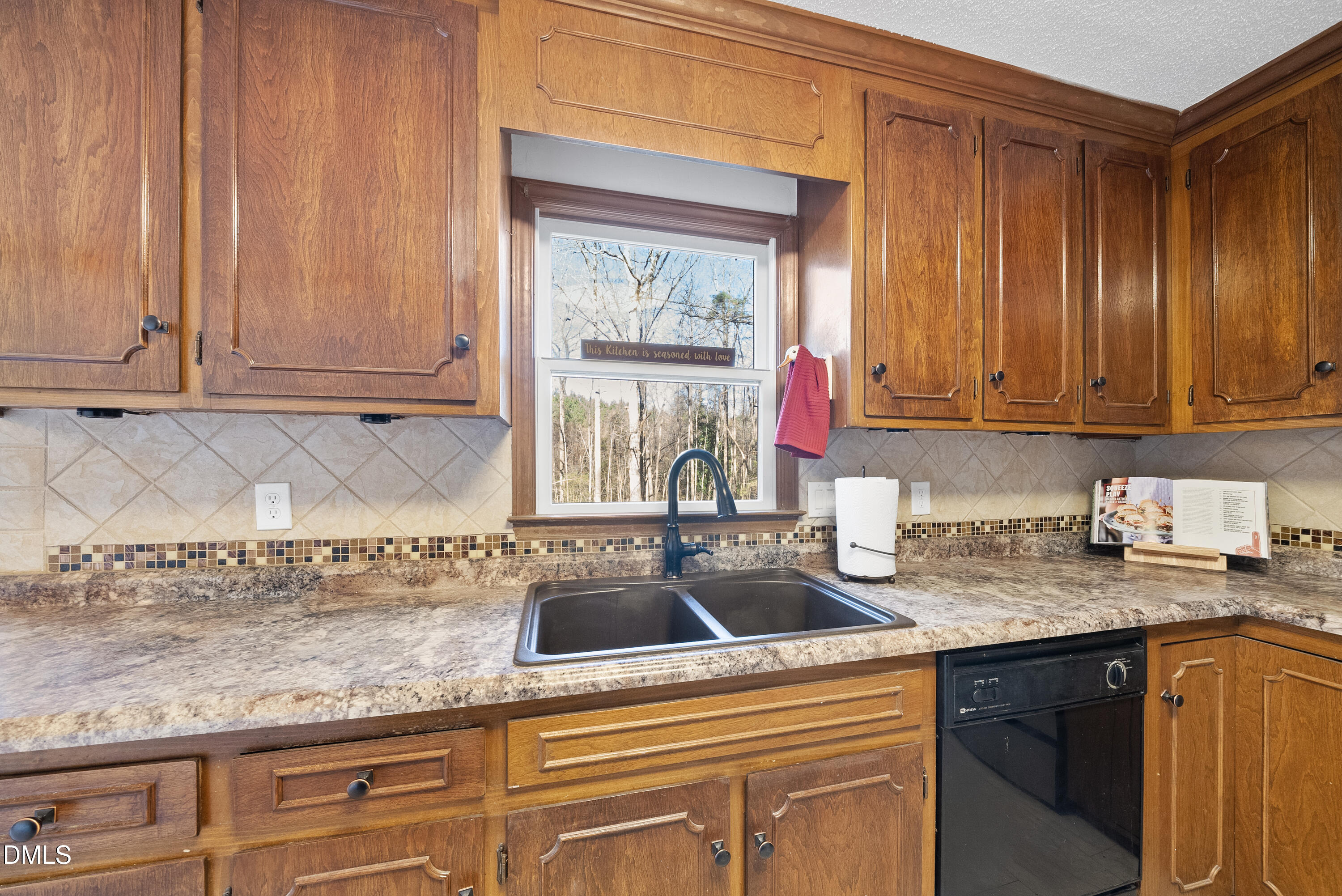 2540 Rolling Meadows Drive Raleigh, NC 27603 - Photo 15 of 49 DSC09465