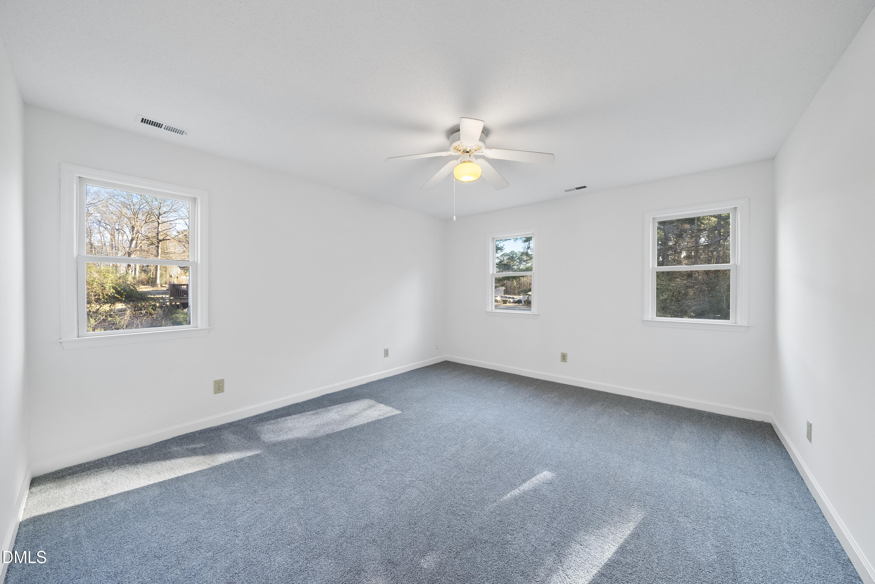 2540 Rolling Meadows Drive Raleigh, NC 27603 - Photo 43 of 49 DSC09483