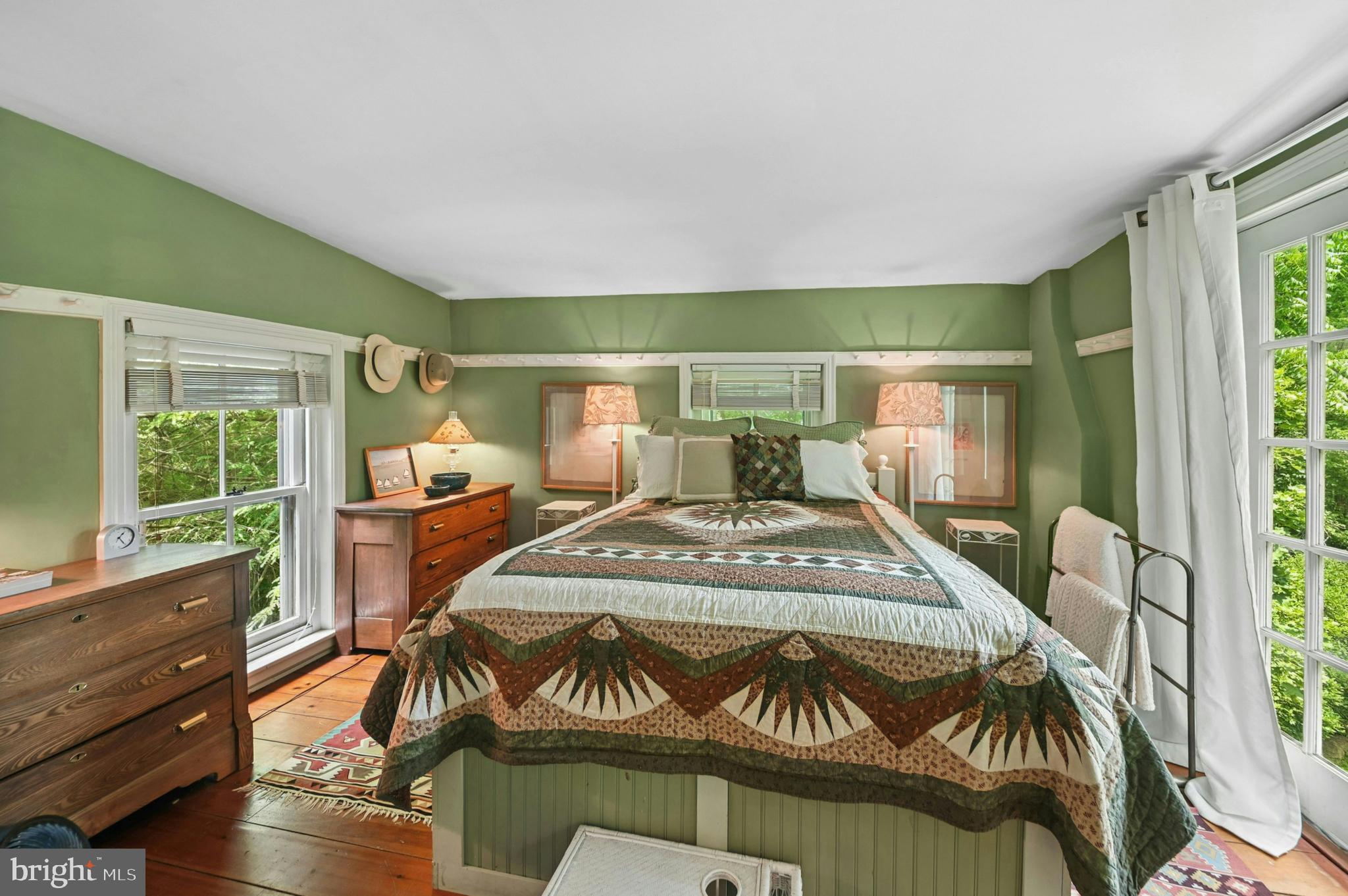 1867 Old Mill Road Bethlehem, PA 18015 - Photo 16 of 36