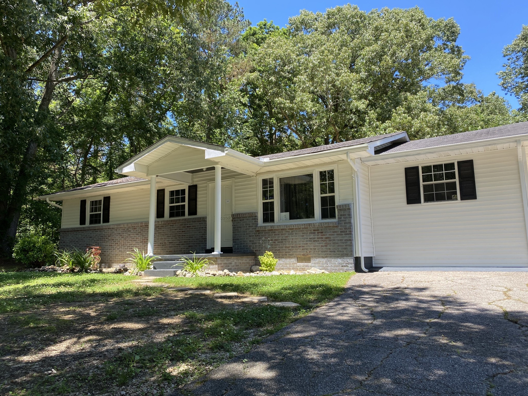 816 Post Oak Road Camden, TN 38320 - Photo 12 of 23 Gallery Image 12