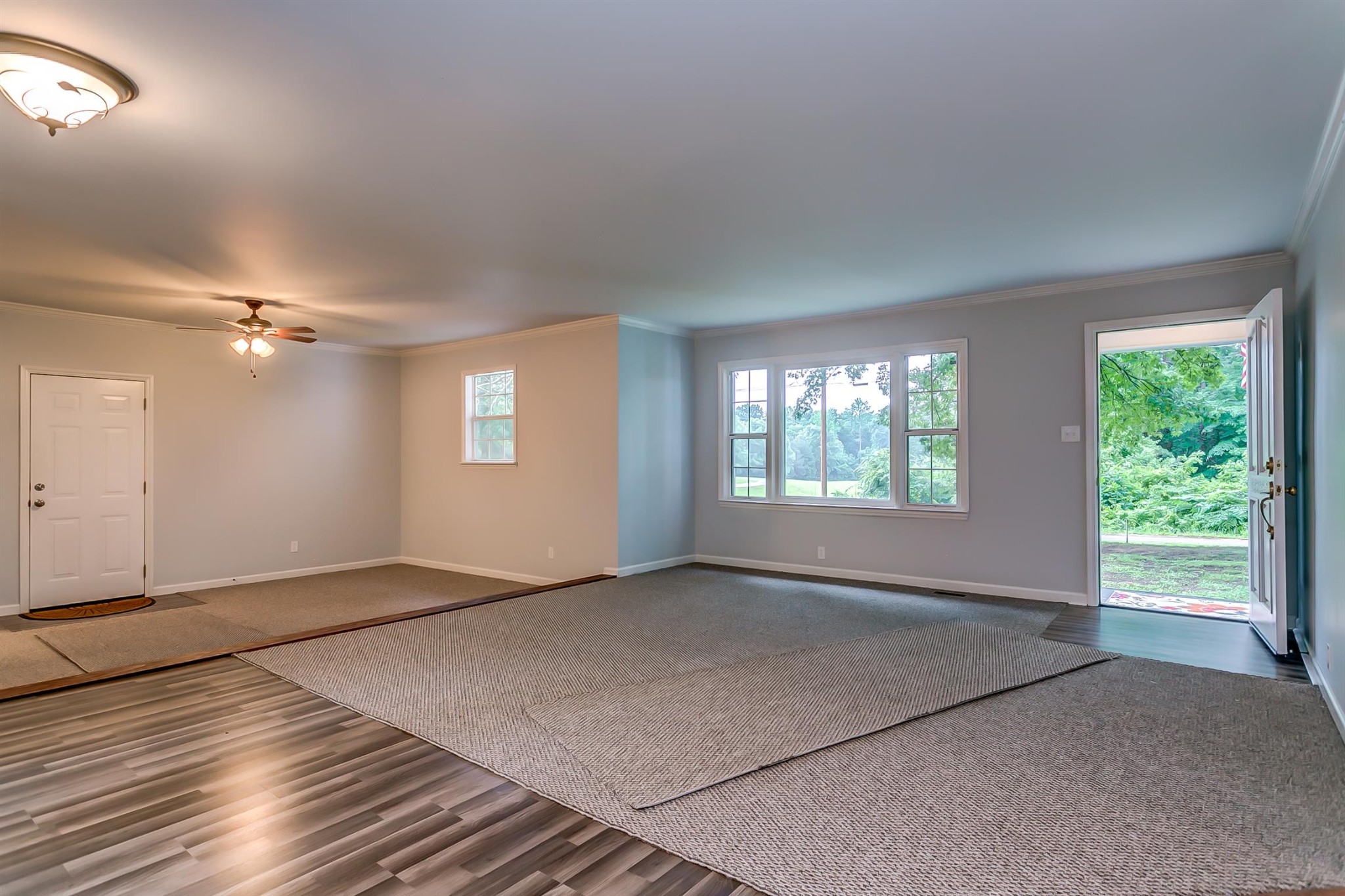 816 Post Oak Road Camden, TN 38320 - Photo 3 of 23 Gallery Image 3