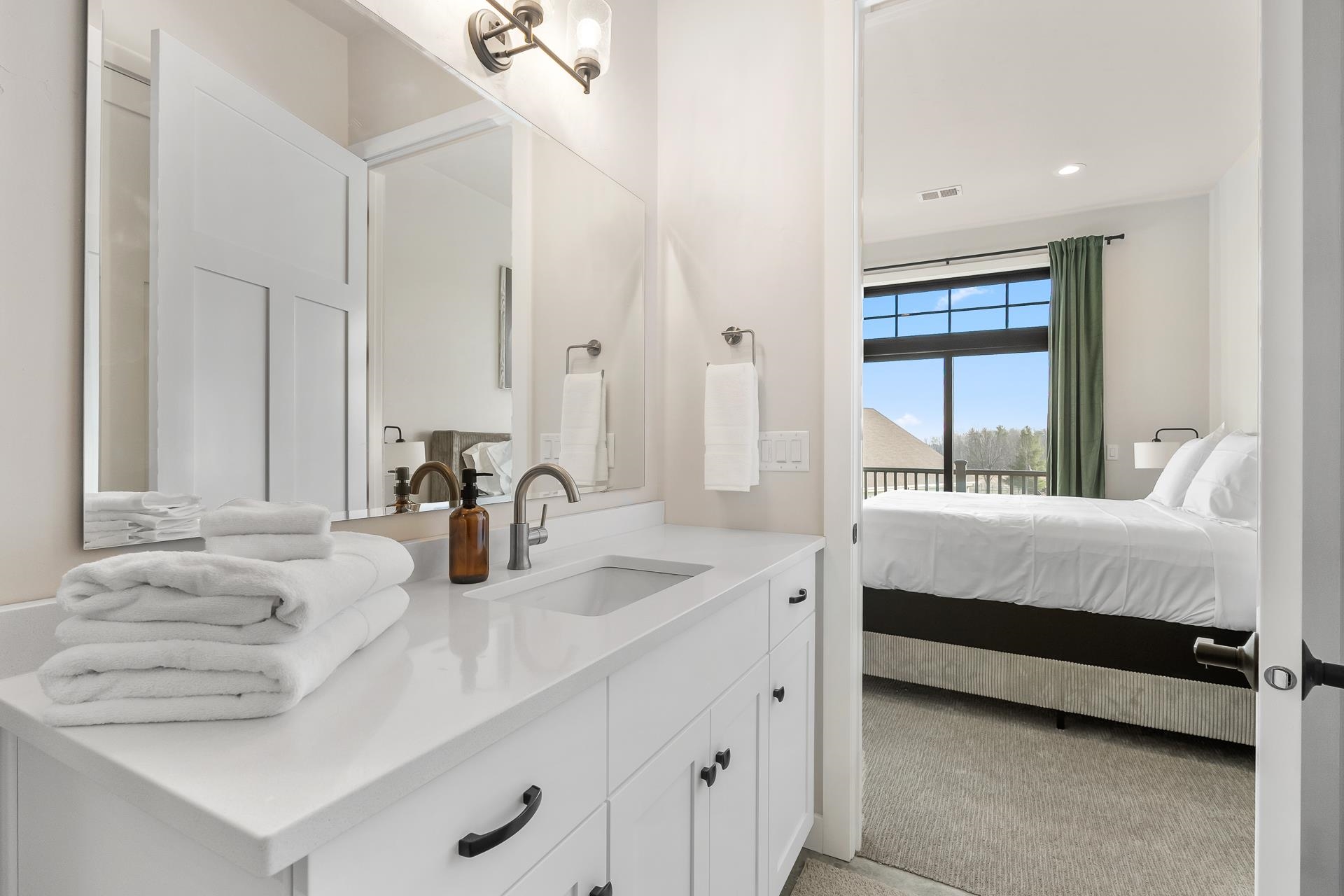 7578 Meadow Ridge Road, Unit 6 Egg Harbor, WI 54209 - Photo 22 of 48