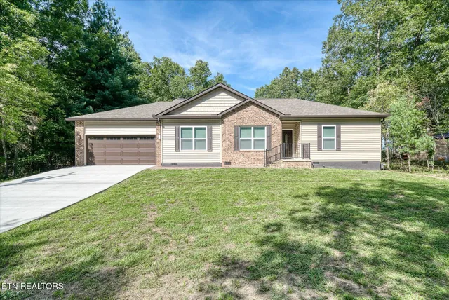 $360,000 | 3029 Oklahoma Drive, Crossville, TN 38572