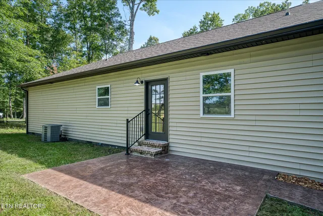 $360,000 | 3029 Oklahoma Drive, Crossville, TN 38572