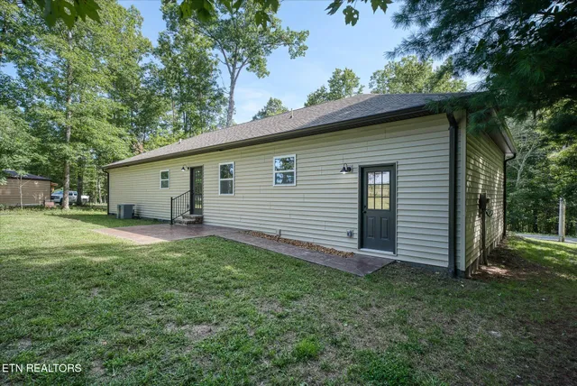 $360,000 | 3029 Oklahoma Drive, Crossville, TN 38572