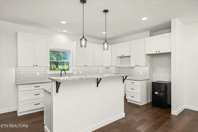 $360,000 | 3029 Oklahoma Drive, Crossville, TN 38572