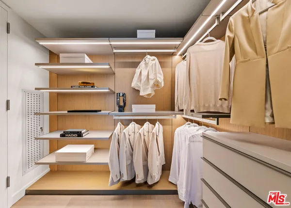 $18,000 | 2025 Avenue Of The Stars, Unit 1607, Los Angeles, CA 90067