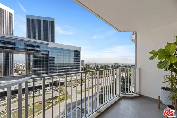 $18,000 | 2025 Avenue Of The Stars, Unit 1607, Los Angeles, CA 90067