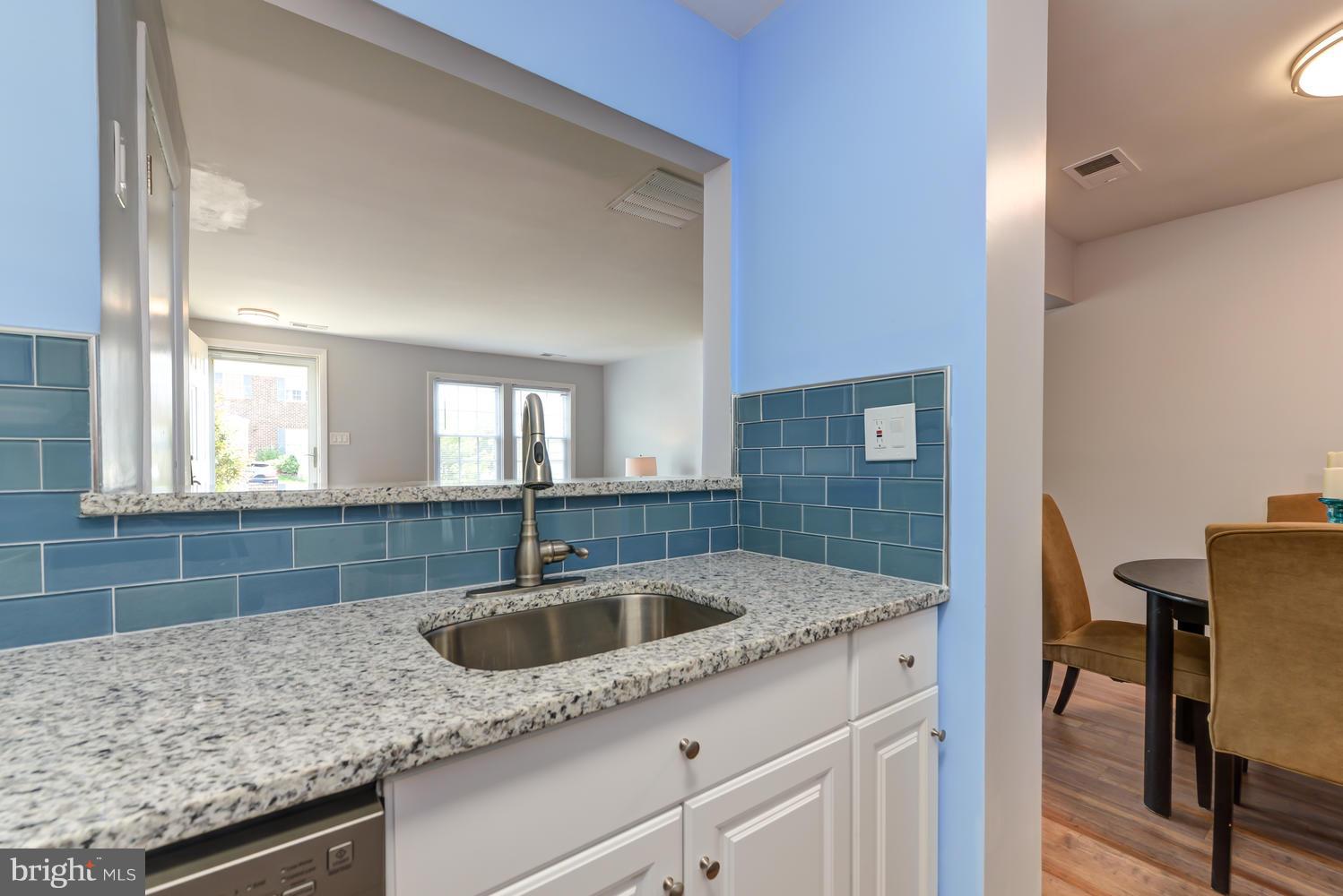 3045 Piano Lane, Unit 19 Silver Spring, MD 20904 - Photo 10 of 30 Kitchen