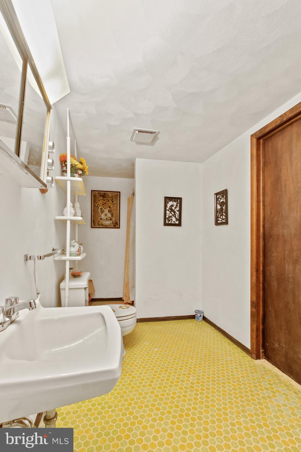 2425 Delta Road Brogue, PA 17309 - Photo 23 of 26 Gallery Image 23