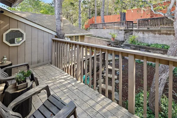 $879,000 | 1361 Haddon Drive, Cambria, CA 93428