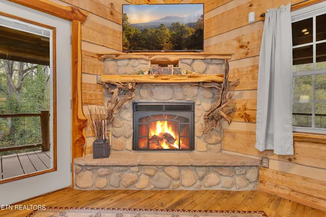 $450,000 | 221 Caney Creek Road, Cosby, TN 37722