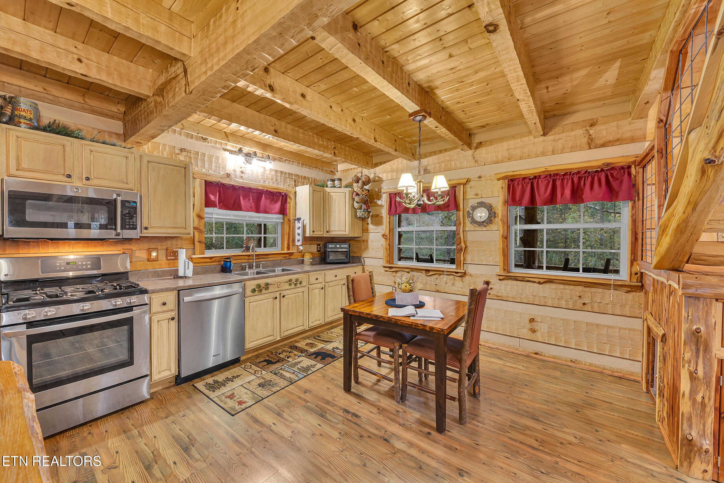 221 Caney Creek Road Cosby, TN 37722 - Photo 15 of 49 9_26