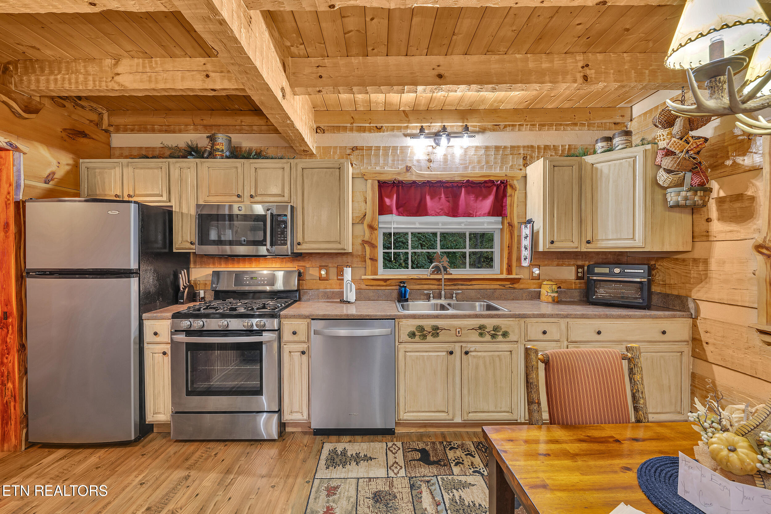 221 Caney Creek Road Cosby, TN 37722 - Photo 19 of 49 13_30