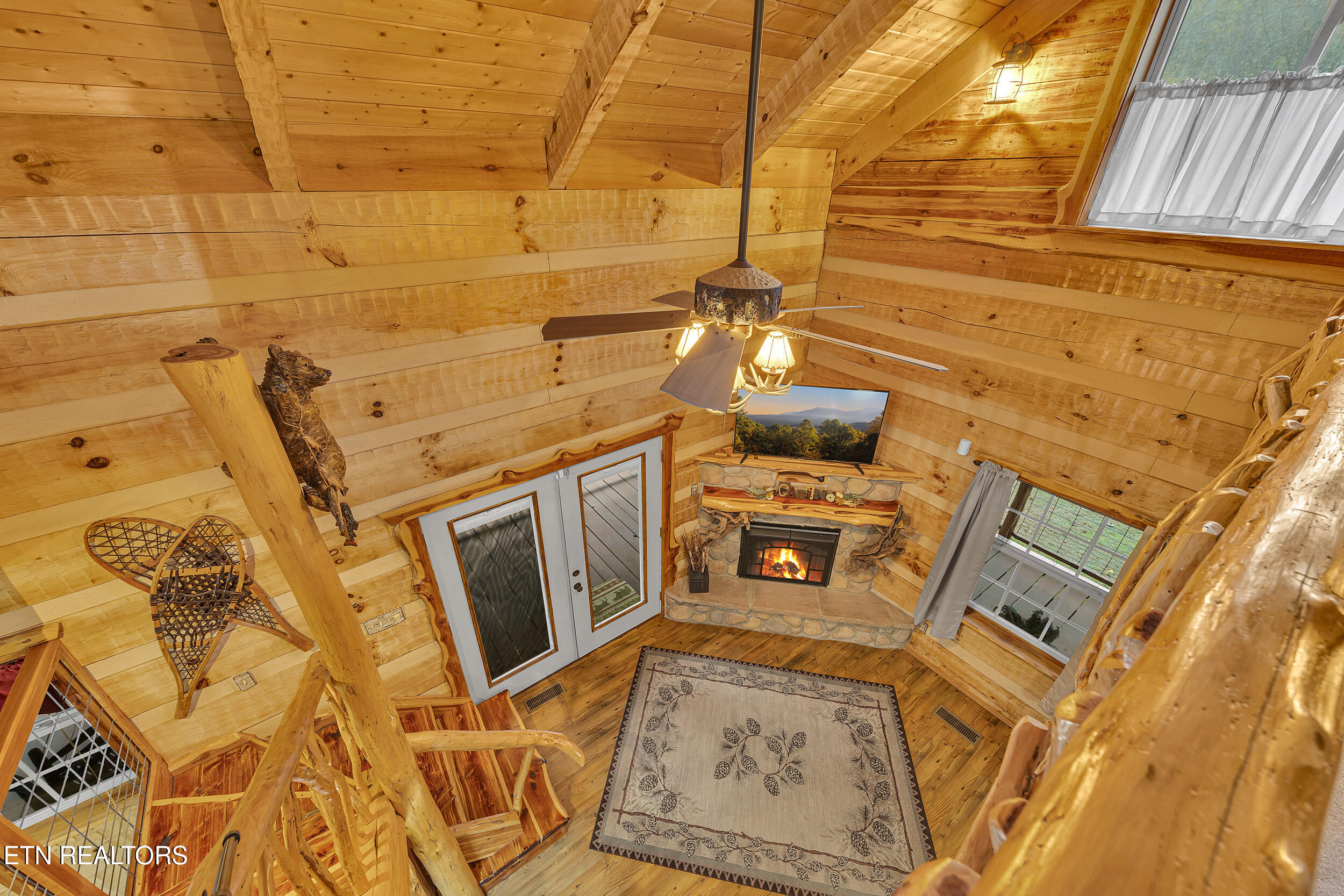 221 Caney Creek Road Cosby, TN 37722 - Photo 25 of 49 19_36