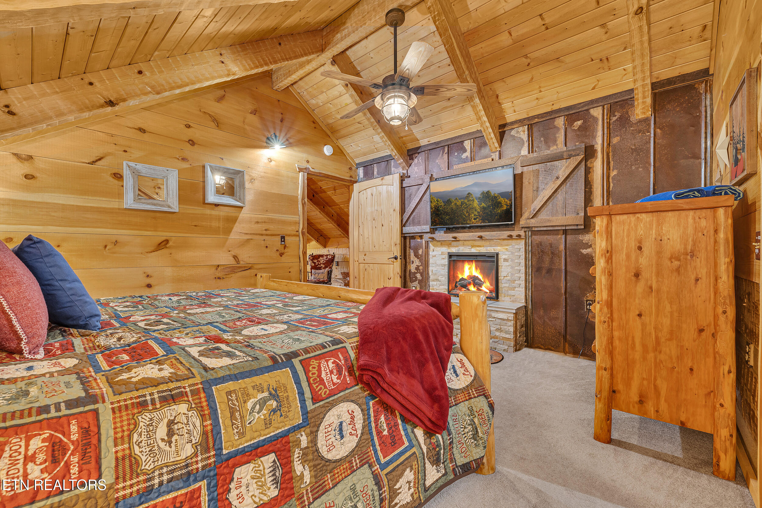 221 Caney Creek Road Cosby, TN 37722 - Photo 28 of 49 22_39