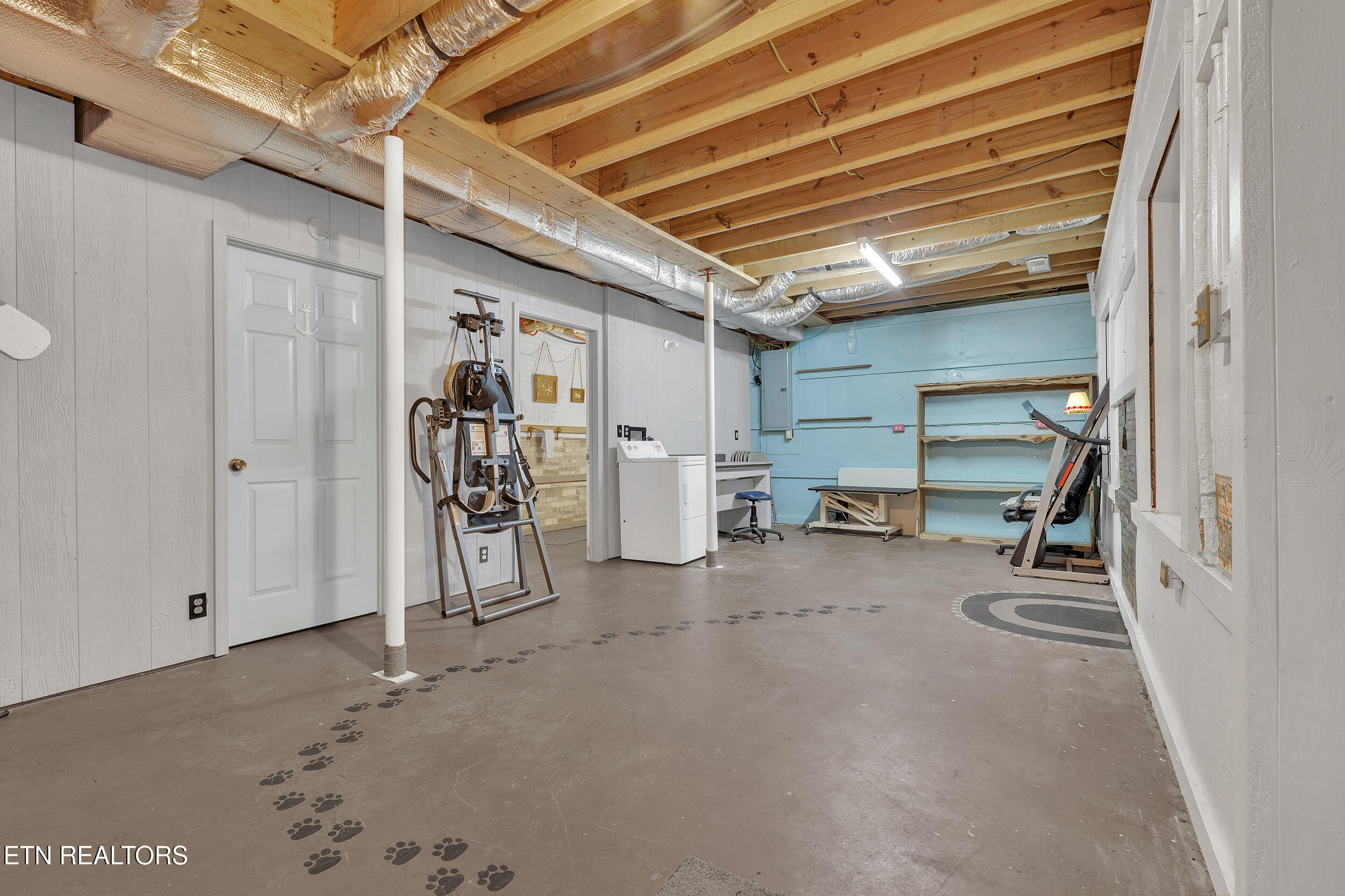 221 Caney Creek Road Cosby, TN 37722 - Photo 34 of 49 28_45