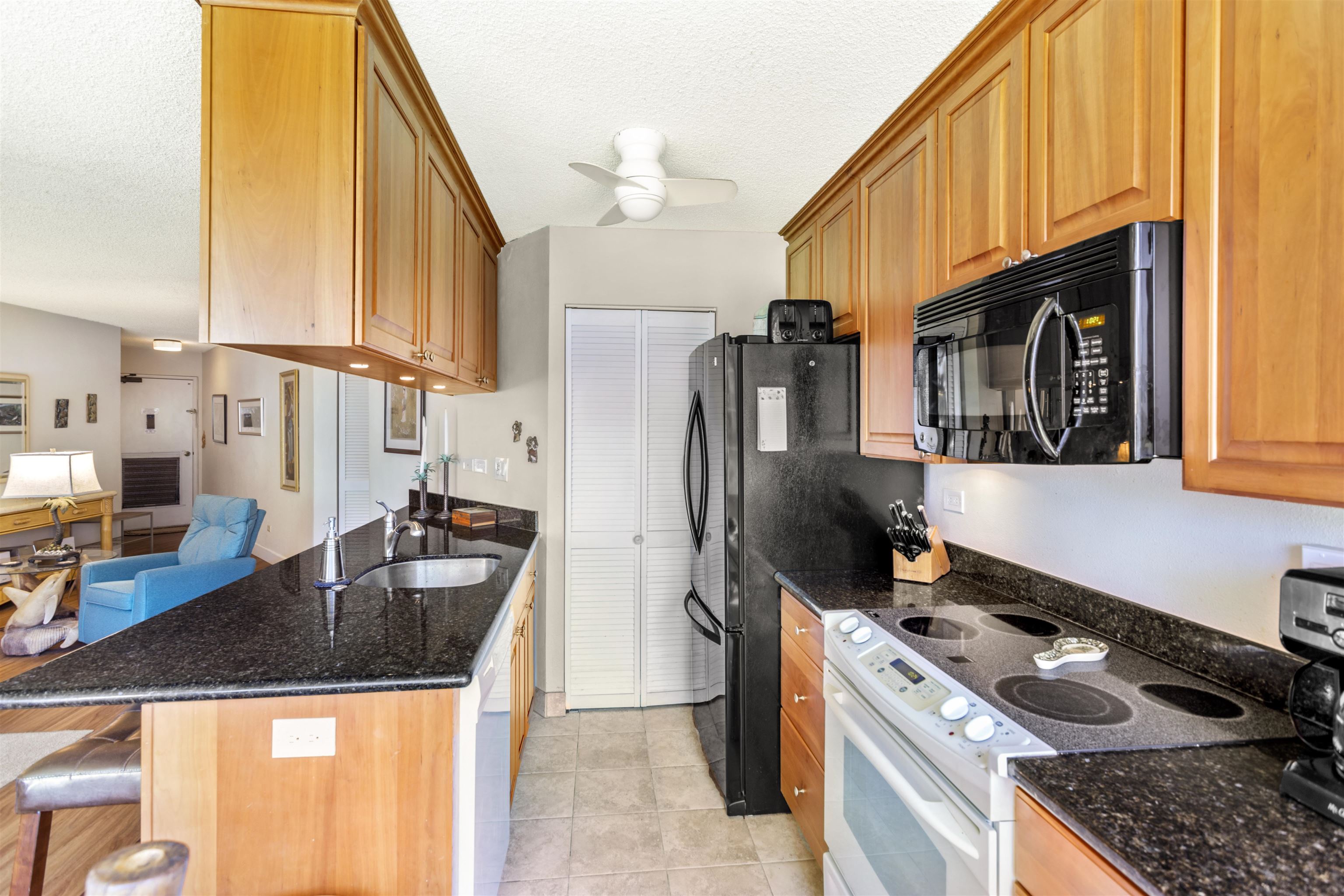 1032 South Kihei Road, Unit A201 Kihei, HI 96753 - Photo 11 of 23