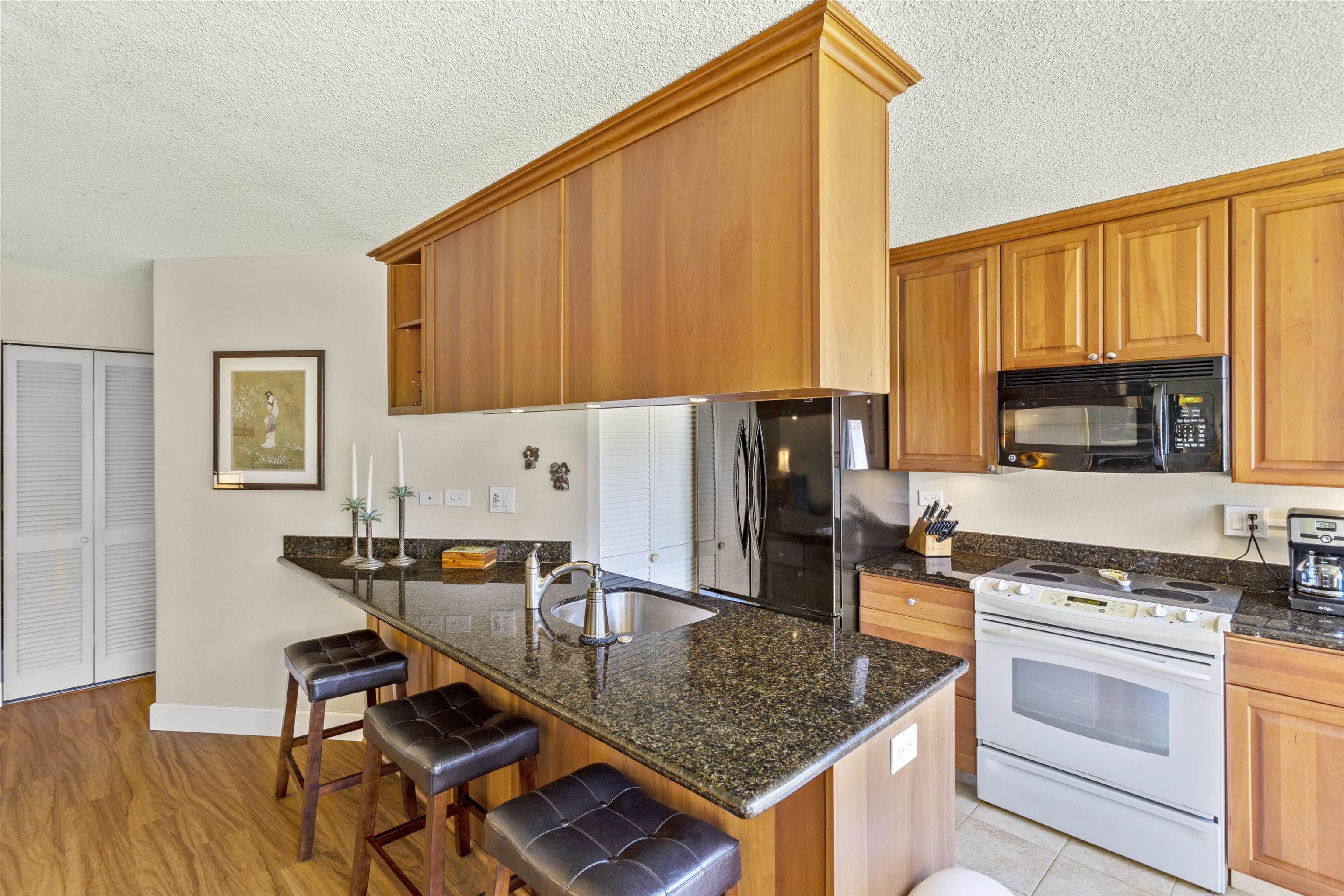 1032 South Kihei Road, Unit A201 Kihei, HI 96753 - Photo 10 of 23
