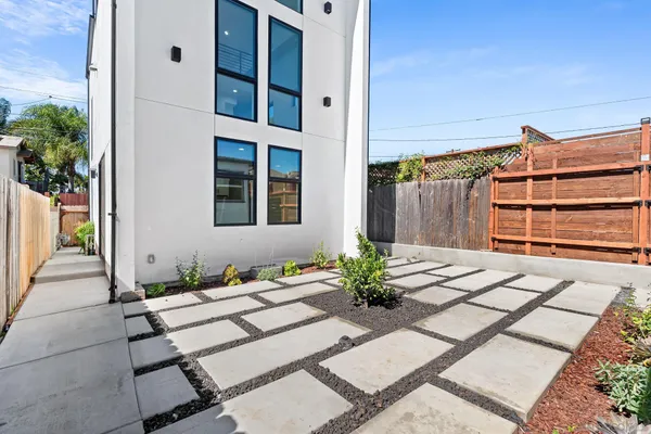 $1,899,000 | 3322 Nile Street, San Diego, CA 92104