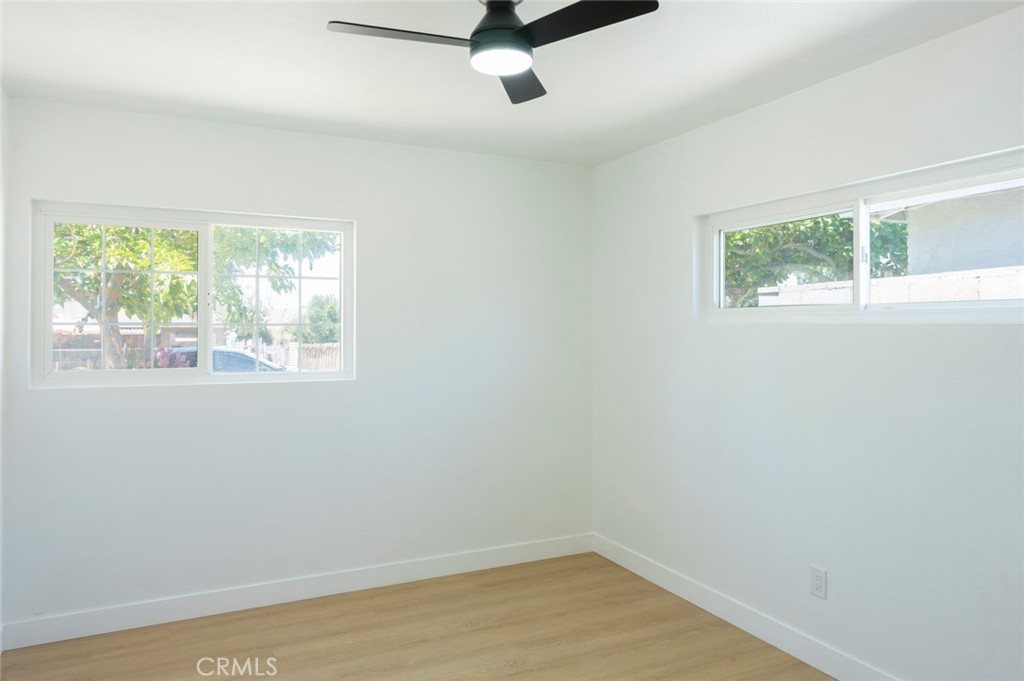 1218 6th Street Redlands, CA 92374 - Photo 14 of 16 an empty room with a window