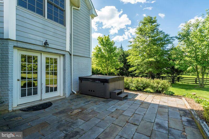 20393 Cockerill Road Purcellville, VA 20132 - Photo 21 of 29 walk out basement opens to patio and hot tub
