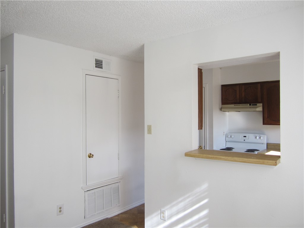 6702 Everhart Road, Unit F103 Corpus Christi, TX 78413 - Photo 6 of 16