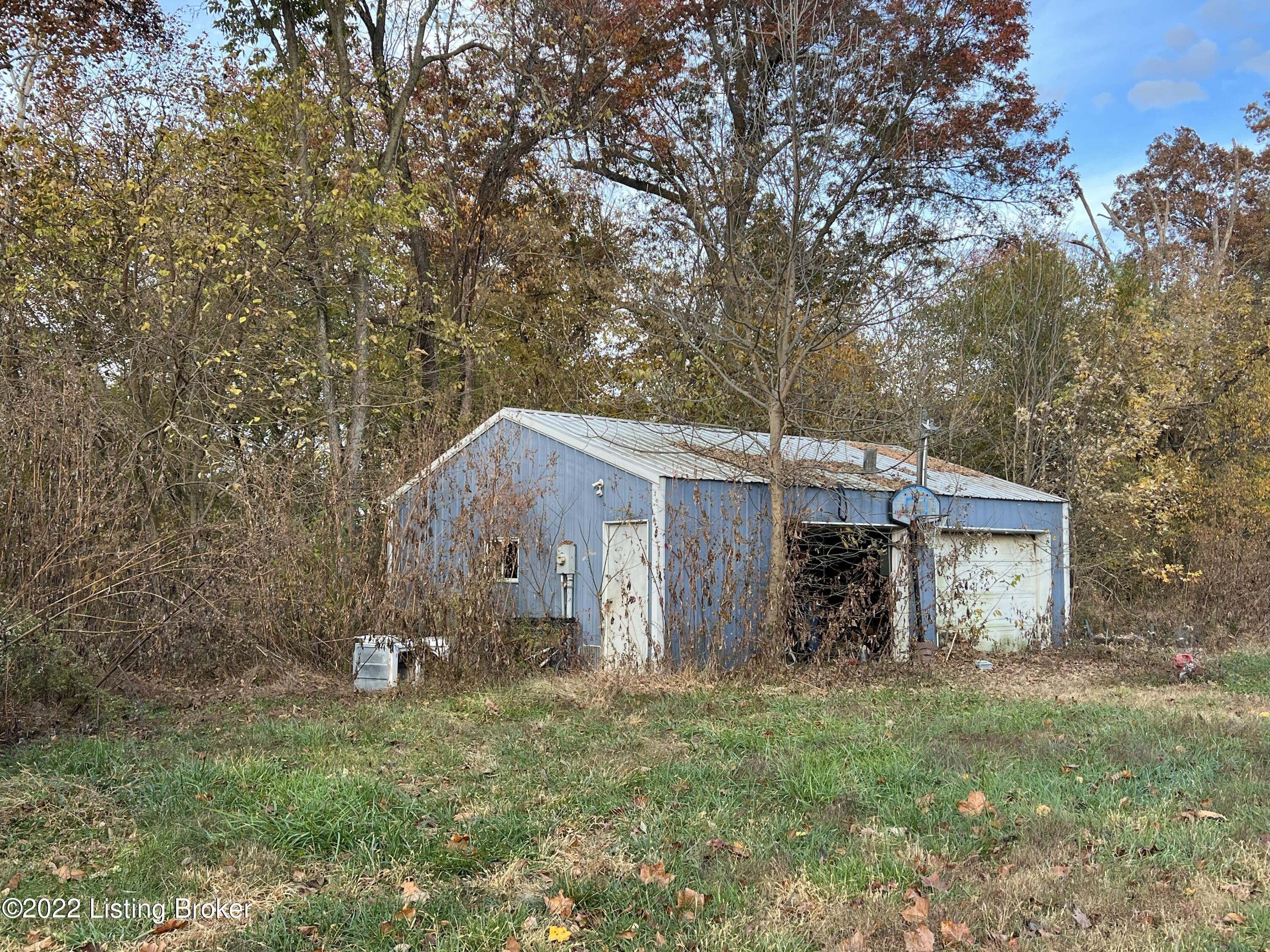 311 Lock Road, Unit 1 Carrollton, KY 41008 - Photo 8 of 17 57129B9A-2645-45ED-B672-86E4F5220A1B