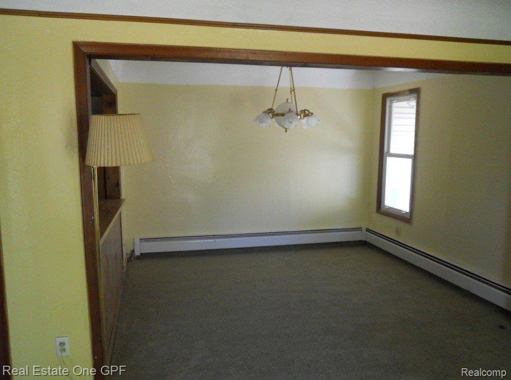 2175 Ridgemont Road Grosse Pointe, MI 48236 - Photo 3 of 7 DSCN0195.JPG