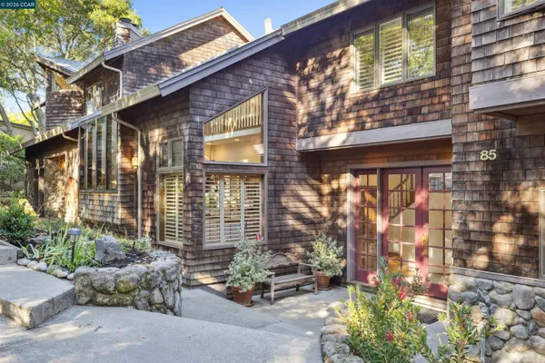 $2,595,000 | 85 La Cuesta Road, Orinda, CA 94563