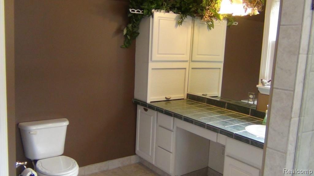 3299 Sanitorium Road Howell, MI 48843 - Photo 34 of 53 DSC02511.jpg