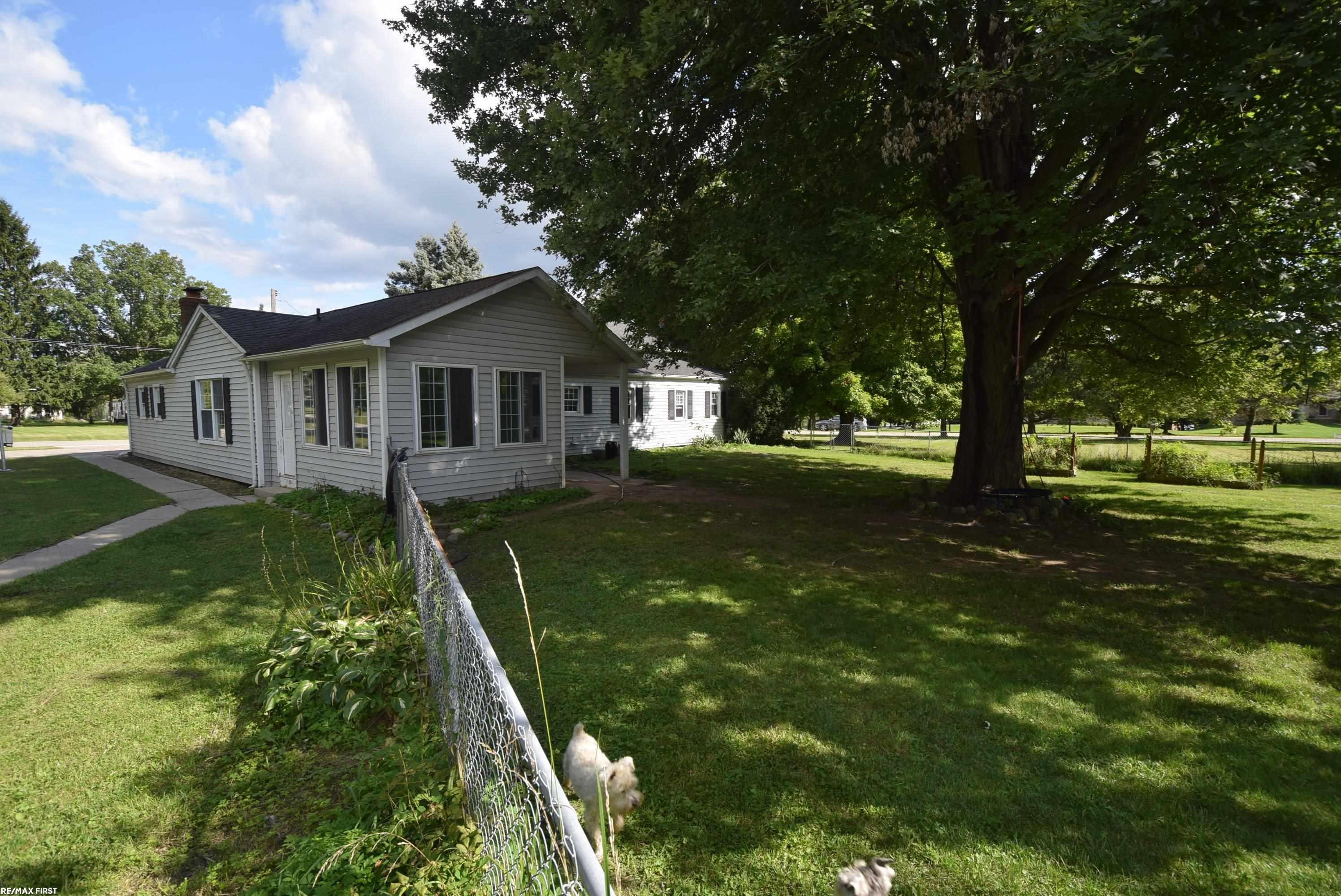 24975 Armada Ridge Road Armada, MI 48005 - Photo 16 of 73