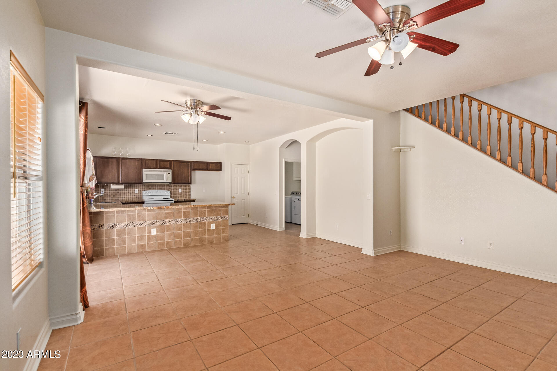3903 East Kent Avenue Gilbert, AZ 85296 - Photo 6 of 27 05 - Kent
