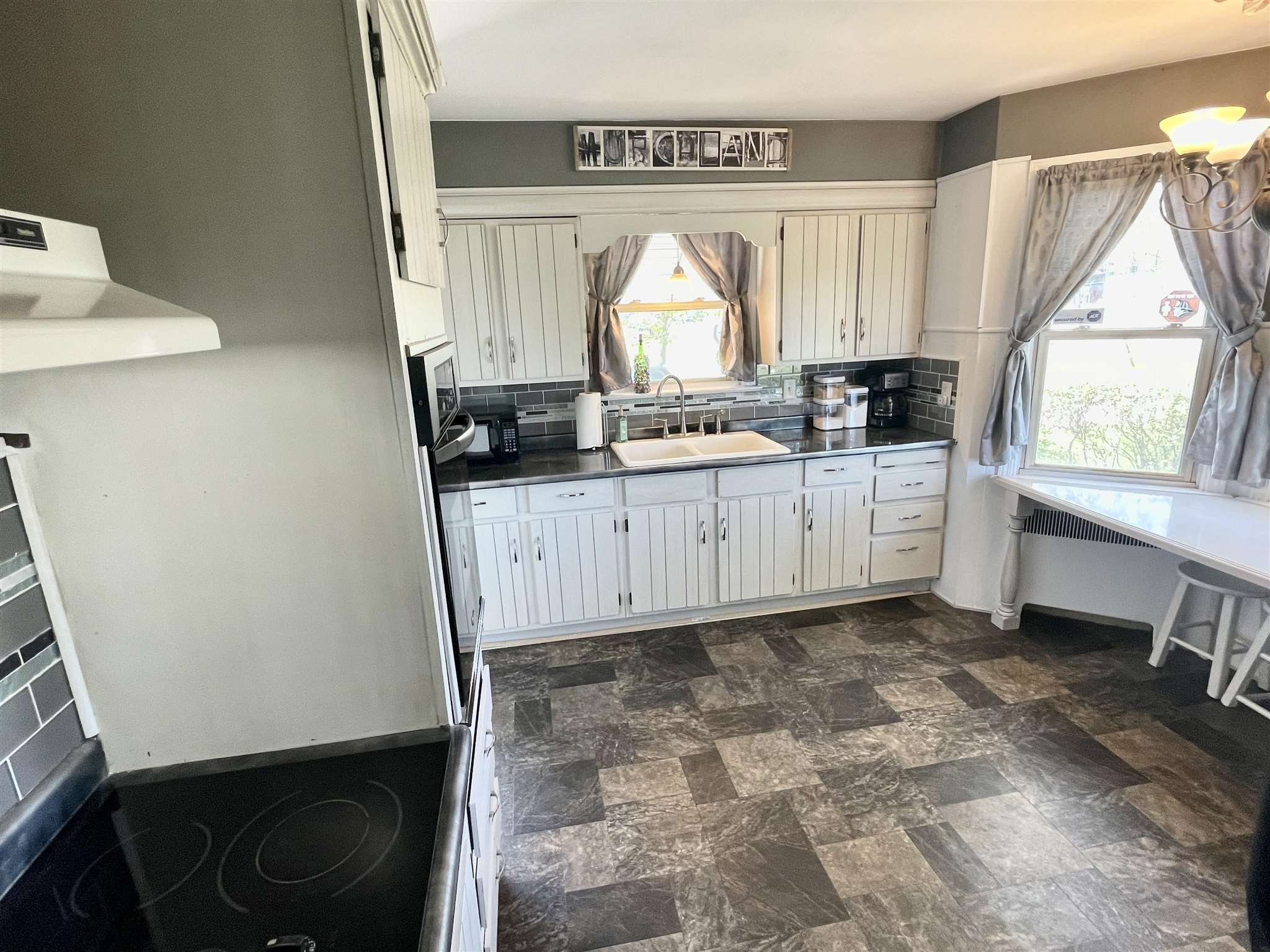 5206 East Tillman Road Fort Wayne, IN 46816 - Photo 5 of 20