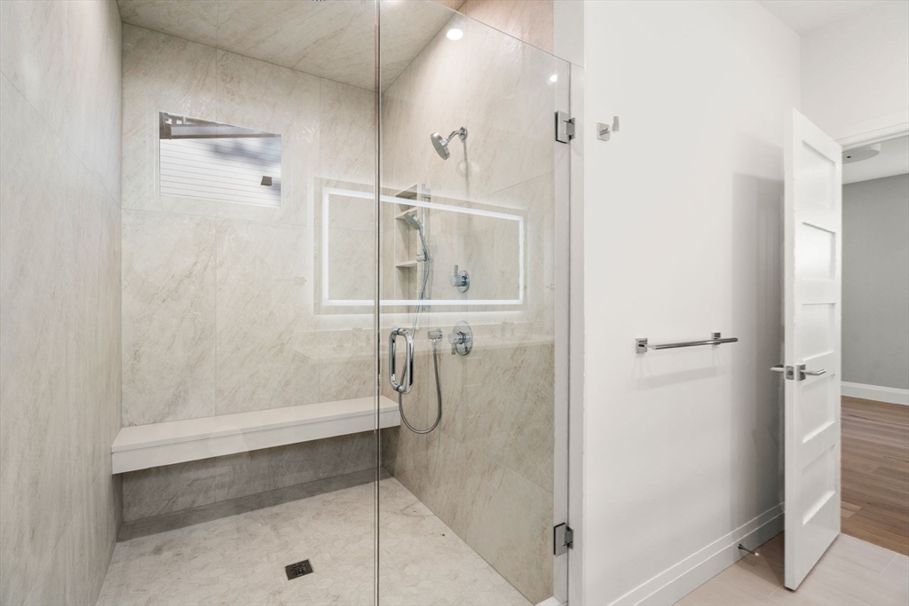 956 Walnut Street, Unit 7 Newton, MA 02461 - Photo 17 of 38